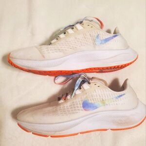 Nike Zoom Pegasus 37 White And Multicolor Size 9 Women's Used